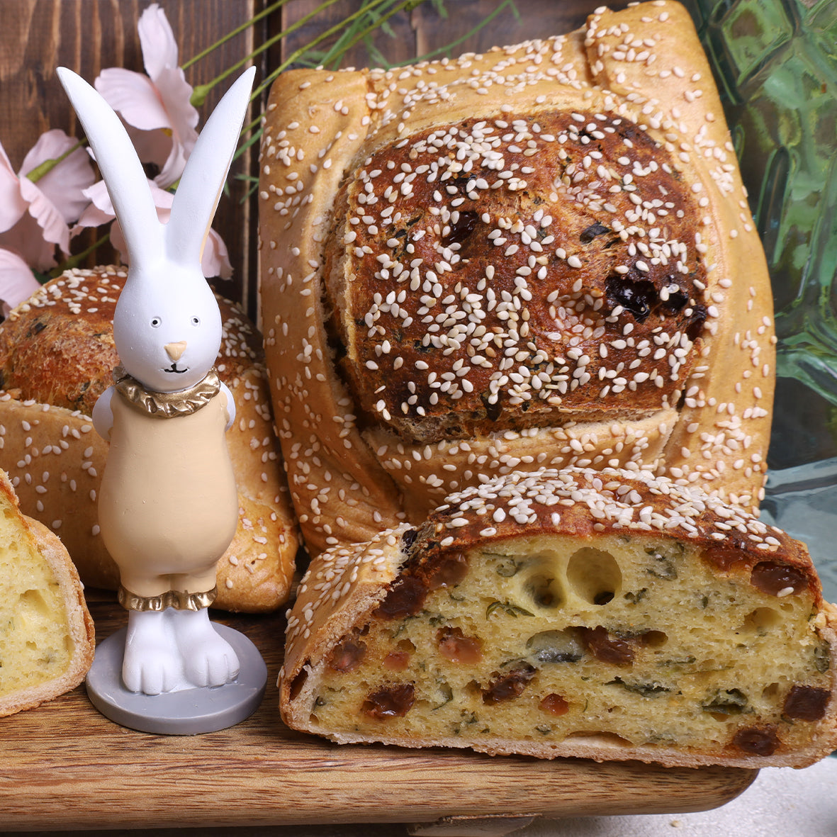 Traditional Flaouna with Raisins - WILTON PATISSERIE