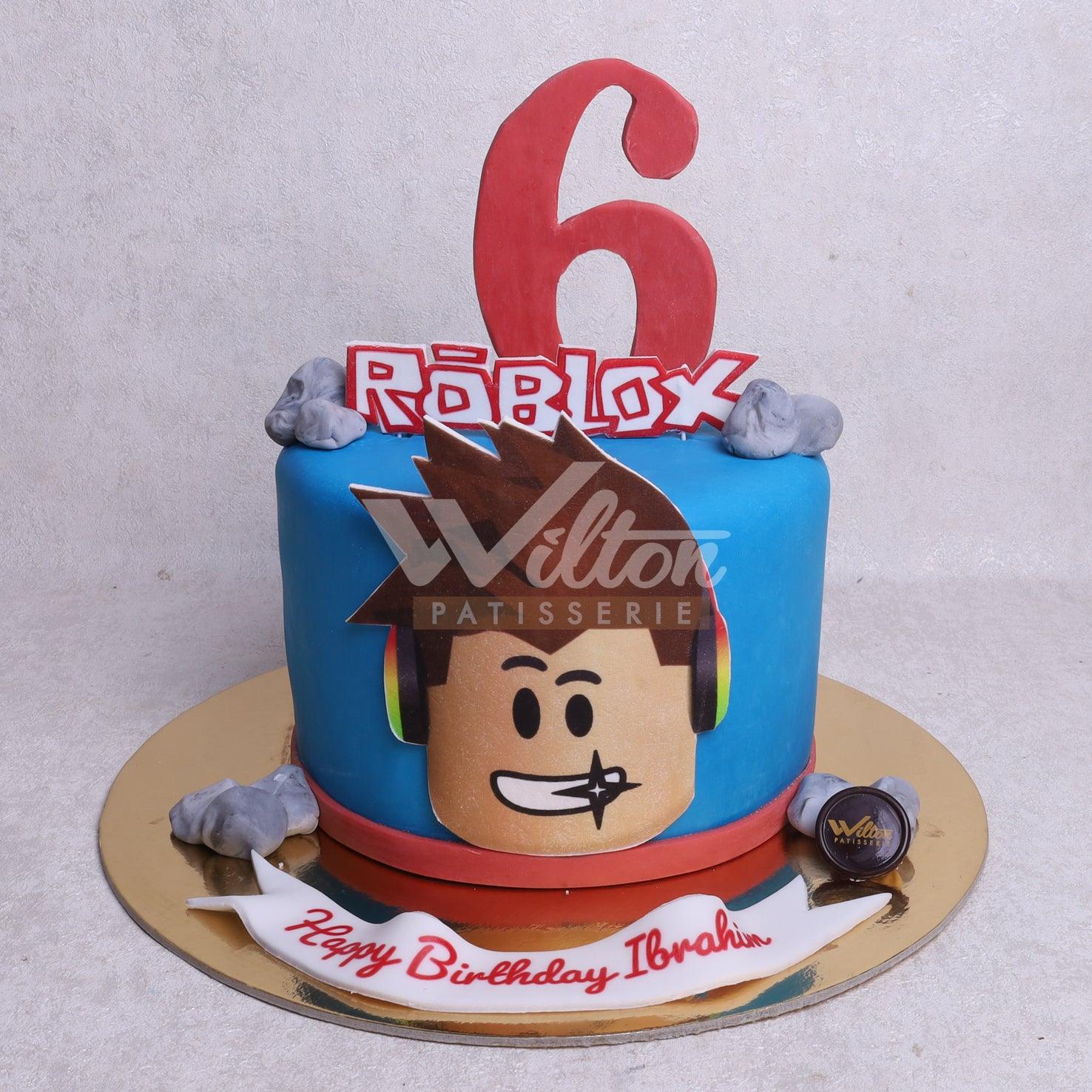 B.31.c ROBLOX - Birthday Cakes - WILTON PATISSERIE