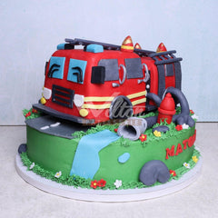 B.41.b FIRE TRUCK - Birthday Cakes - WILTON PATISSERIE