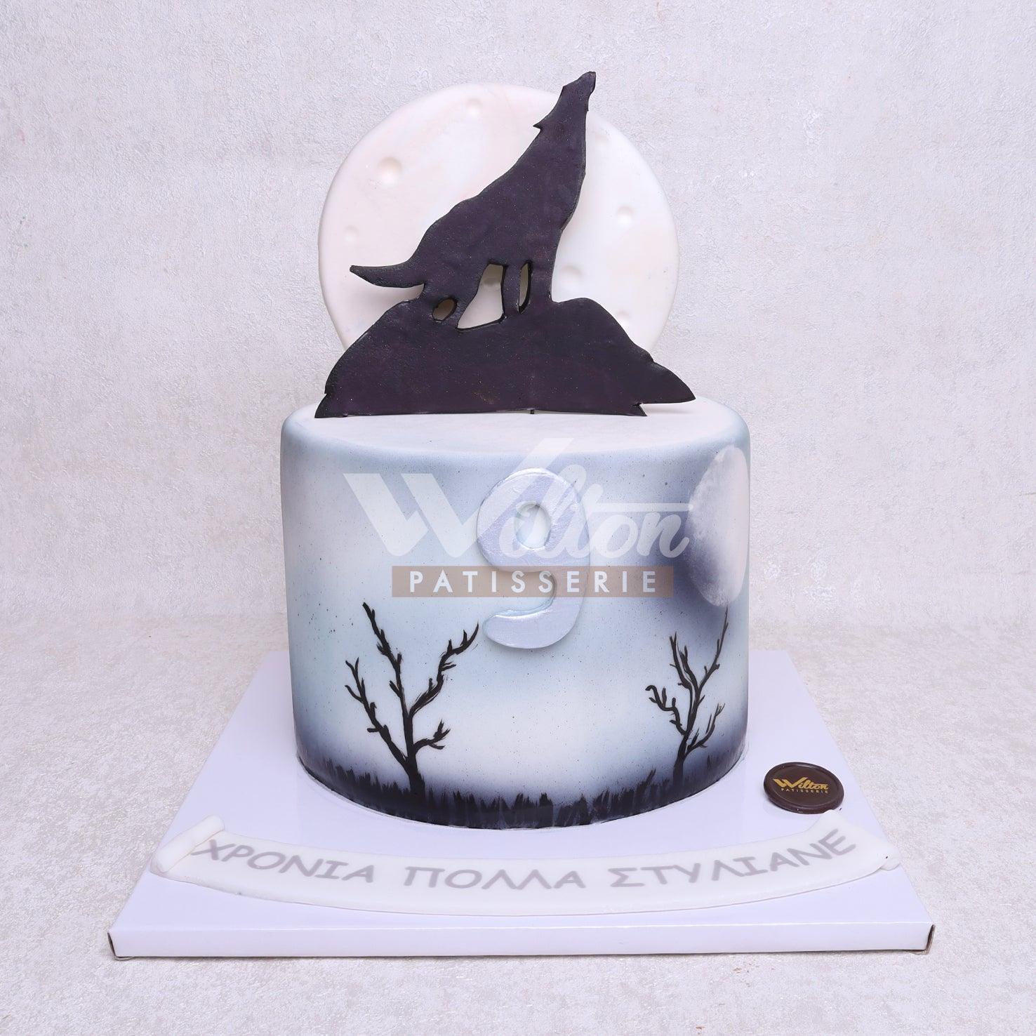 B.42.a WOLF - Birthday Cakes - WILTON PATISSERIE