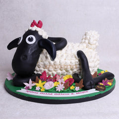 D.10.d SHEEP - Children Birthday Cakes - WILTON PATISSERIE