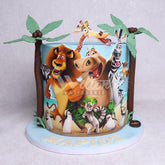 D.32.a MADAGASCAR - Children Birthday Cakes - WILTON PATISSERIE