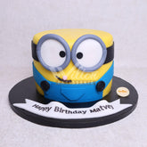 D.66.b MINION - Children Birthday Cakes - WILTON PATISSERIE