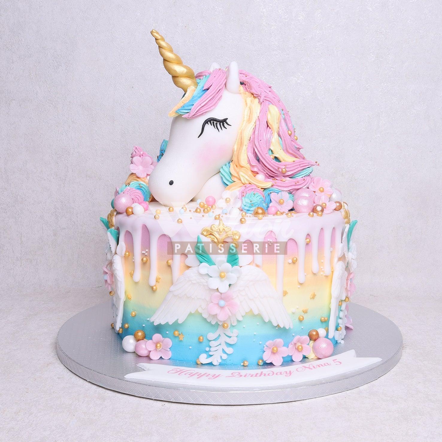 G.1.z UNICORN - Birthday Cakes - WILTON PATISSERIE