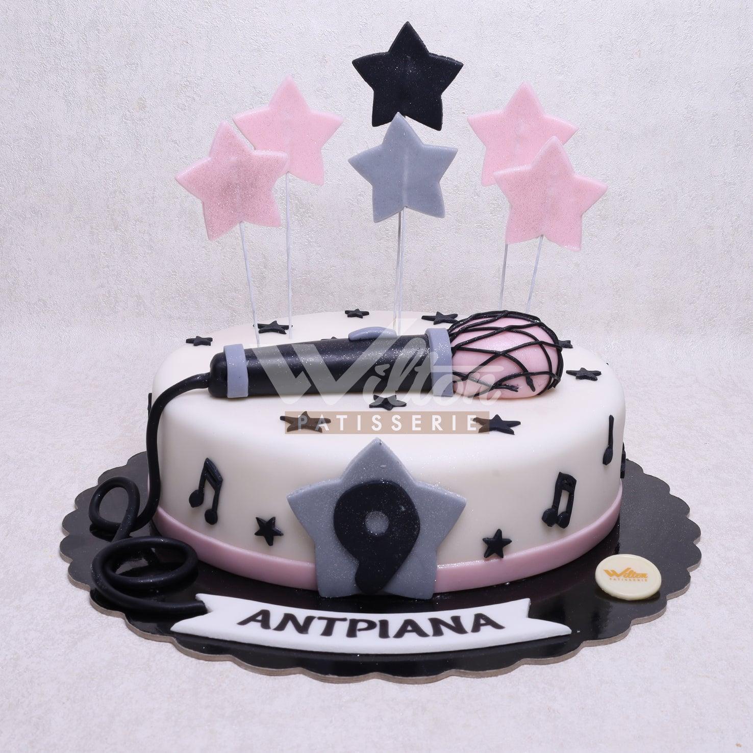 G.34.b MUSIC - Birthday Cakes - WILTON PATISSERIE