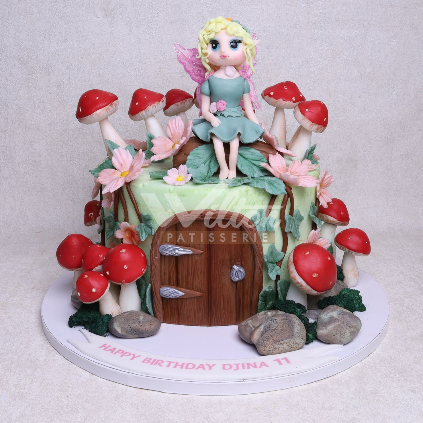 G.37.b FAIRY - Birthday Cakes - WILTON PATISSERIE