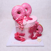 G.50.f BARBIE - Birthday Cakes - WILTON PATISSERIE