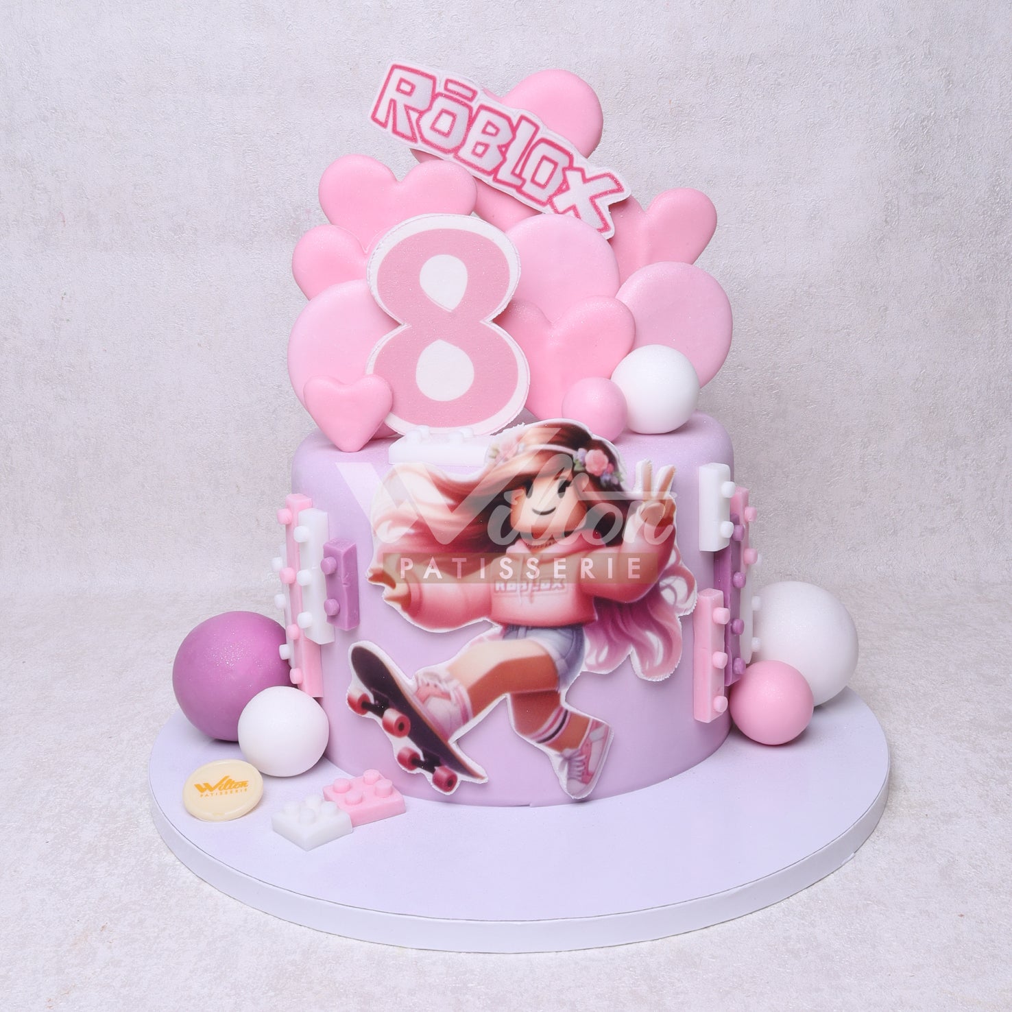 G.63.a ROBLOX - Birthday Cakes - WILTON PATISSERIE