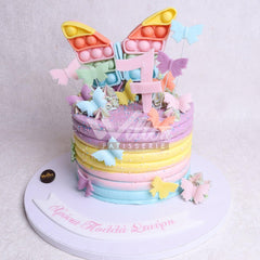 G.7.d BUTTERFLIES - Birthday Cakes - WILTON PATISSERIE