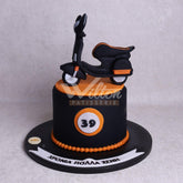M.18.b MOTORBIKE - Men Birthday Cakes - WILTON PATISSERIE