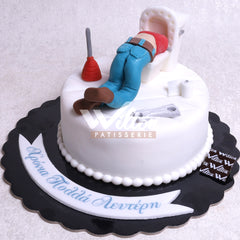 M.7.b PLUMBER - Men Birthday Cakes - WILTON PATISSERIE