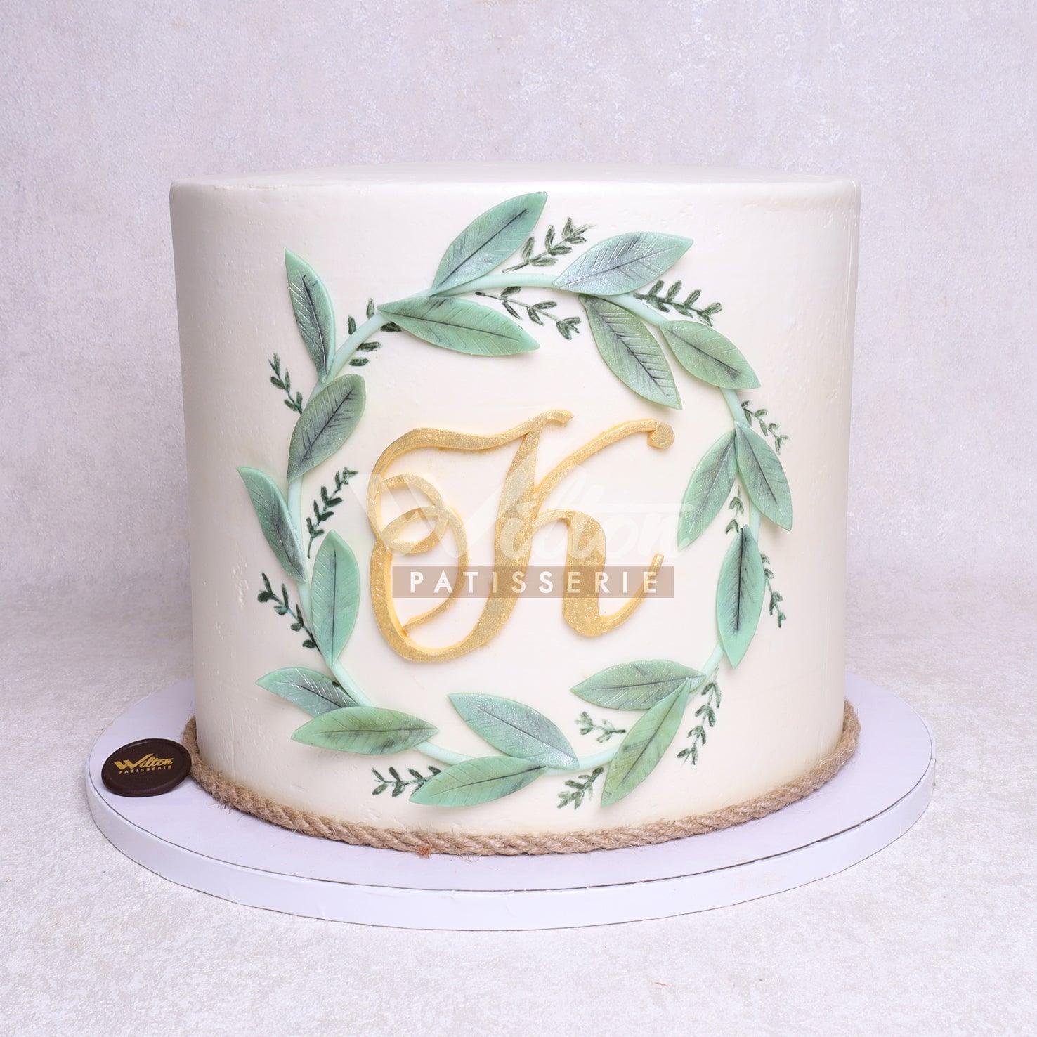 V.24.a LEAVES - Christening Cake - WILTON PATISSERIE