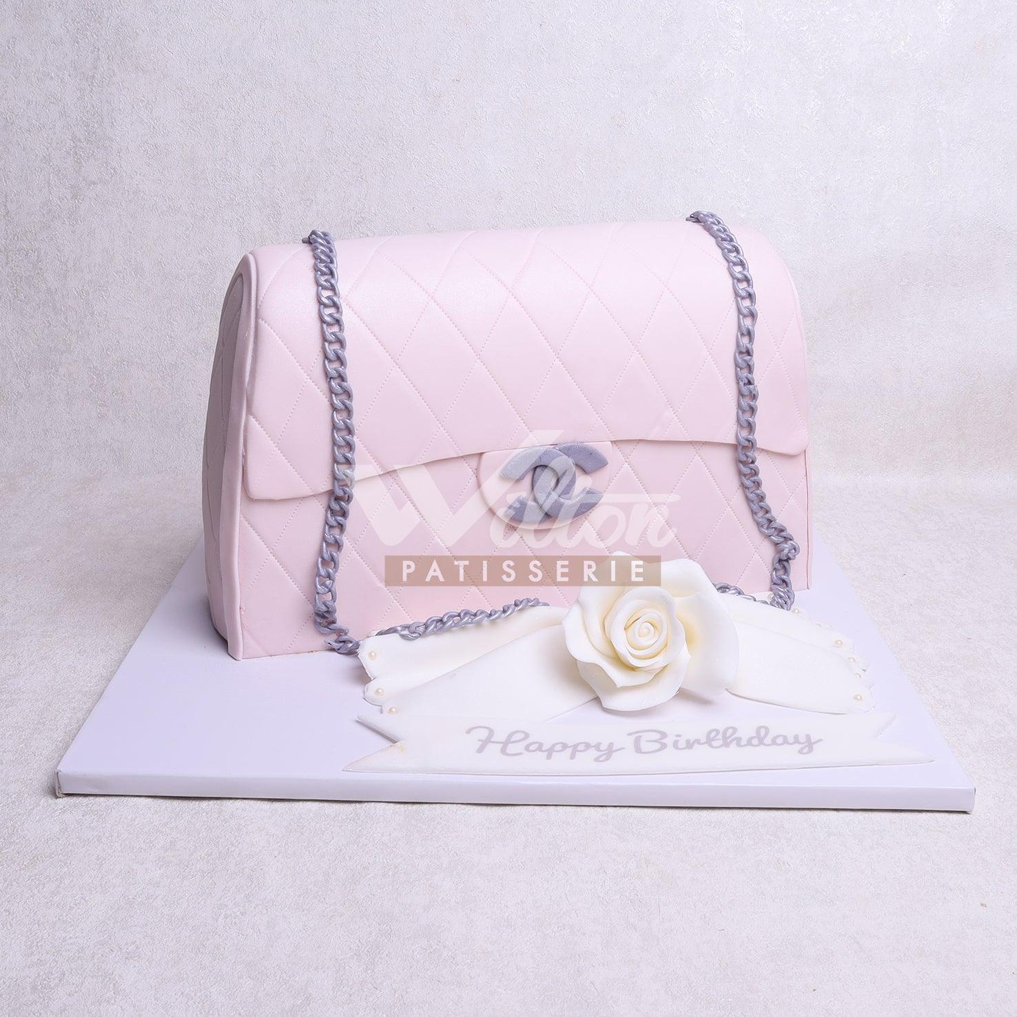W1.c CHANEL - Women Birthday Cakes - WILTON PATISSERIE