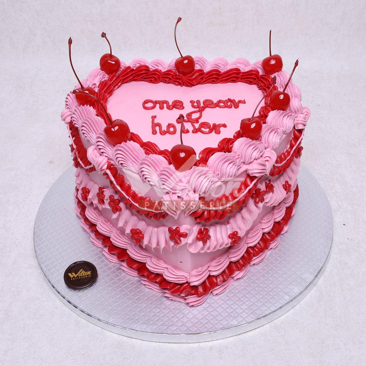 W17.f HEART - Women Birthday Cakes - WILTON PATISSERIE