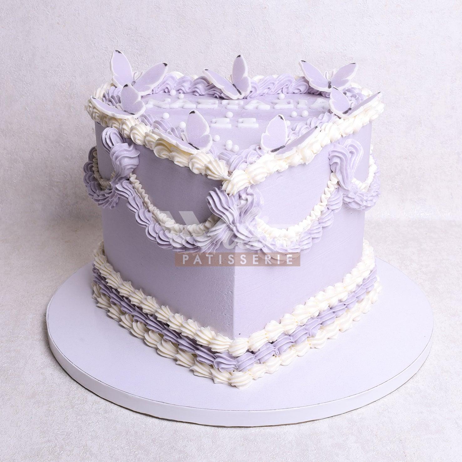 W17.v HEART - Women Birthday Cakes - WILTON PATISSERIE