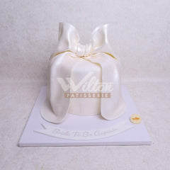 W26.b BRIDE TO BE - Women Birthday Cakes - WILTON PATISSERIE