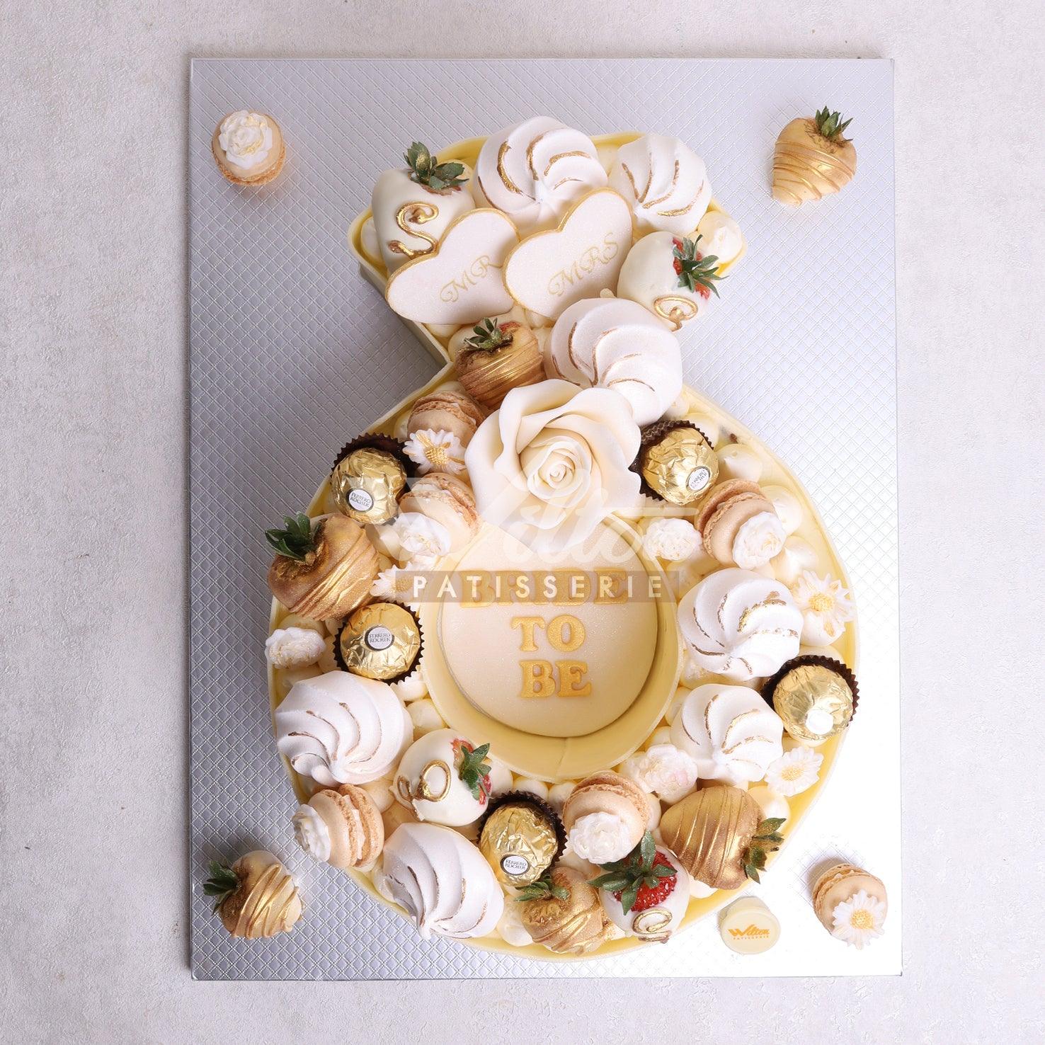 W26.c BRIDE TO BE - Women Birthday Cakes - WILTON PATISSERIE