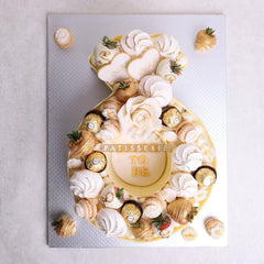 W26.c BRIDE TO BE - Women Birthday Cakes - WILTON PATISSERIE