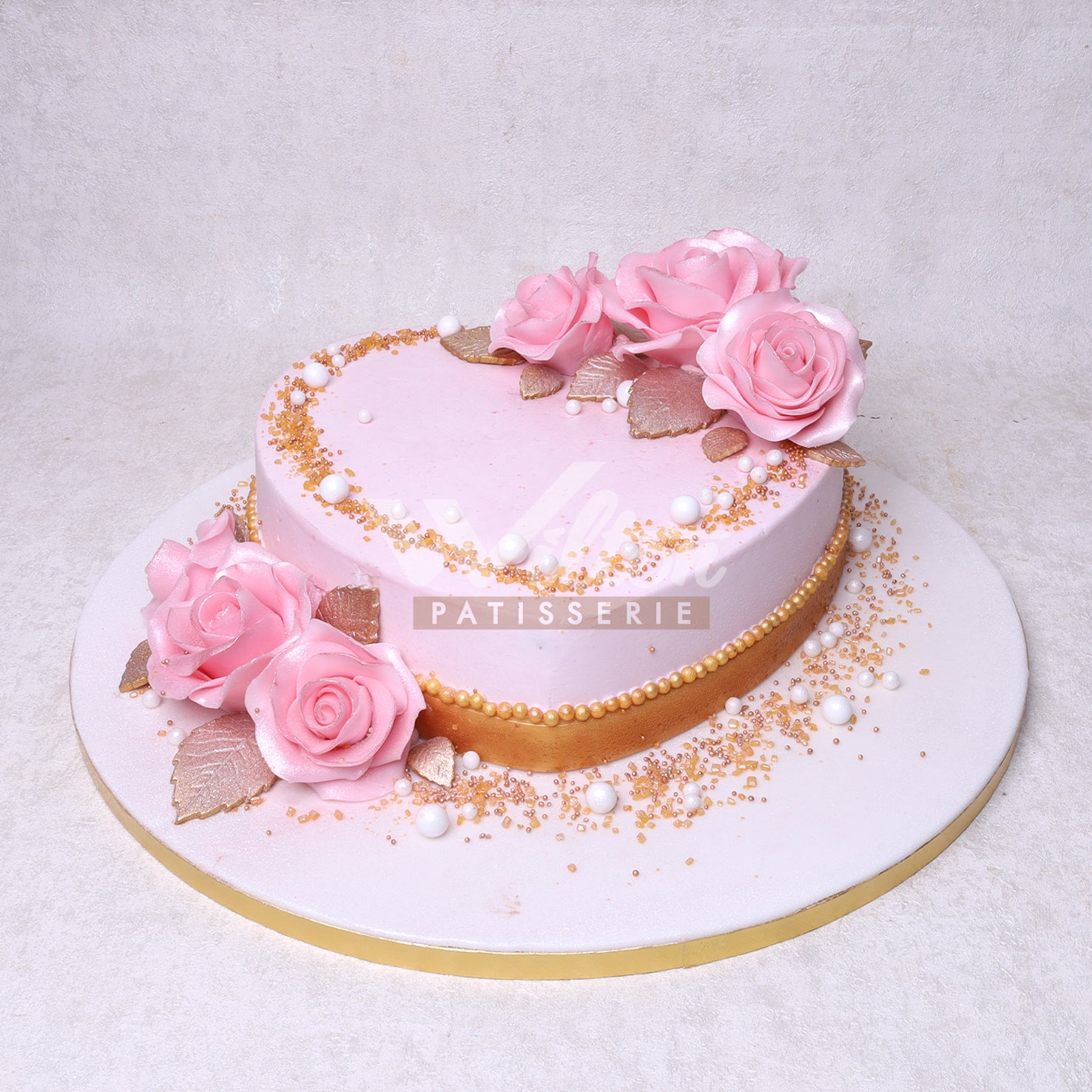 W36.c HEART - Women Birthday Cakes - WILTON PATISSERIE