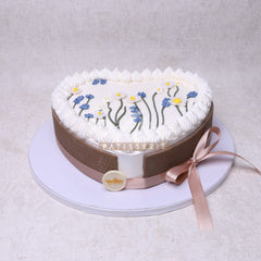 W36.g HEART - Women Birthday Cakes - WILTON PATISSERIE
