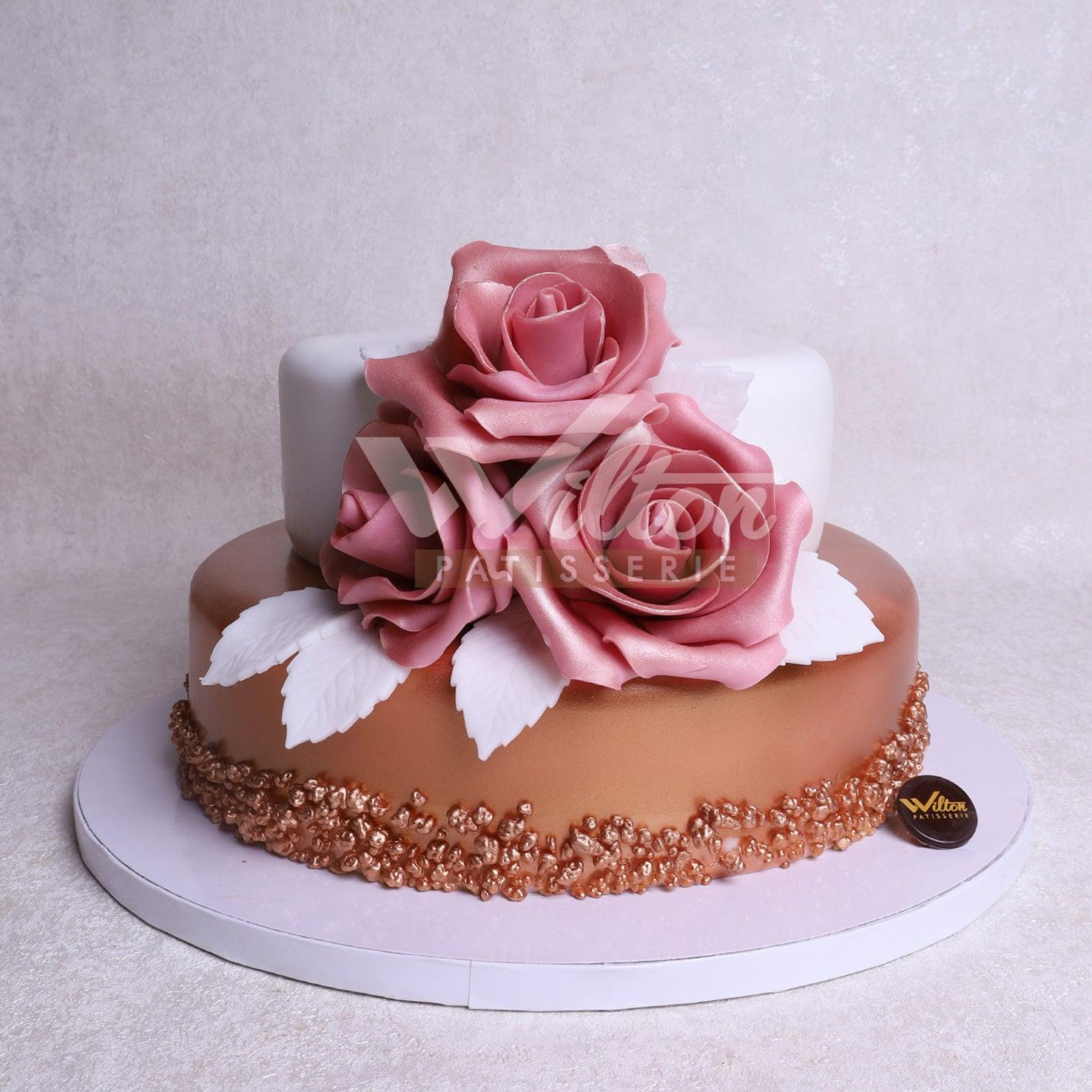 W6.30 FLOWERS - Women Birthday Cakes - WILTON PATISSERIE