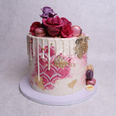 W6.54 FLOWERS - Women Birthday Cakes - WILTON PATISSERIE