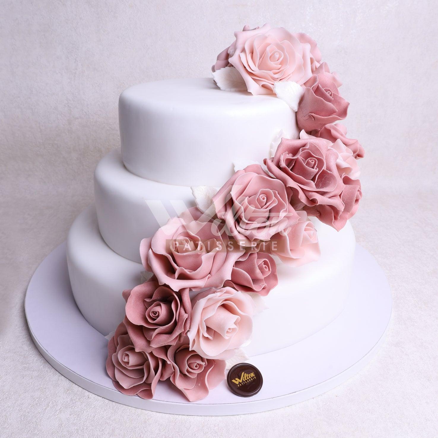 WE3.k ROSES - Wedding Cakes - WILTON PATISSERIE