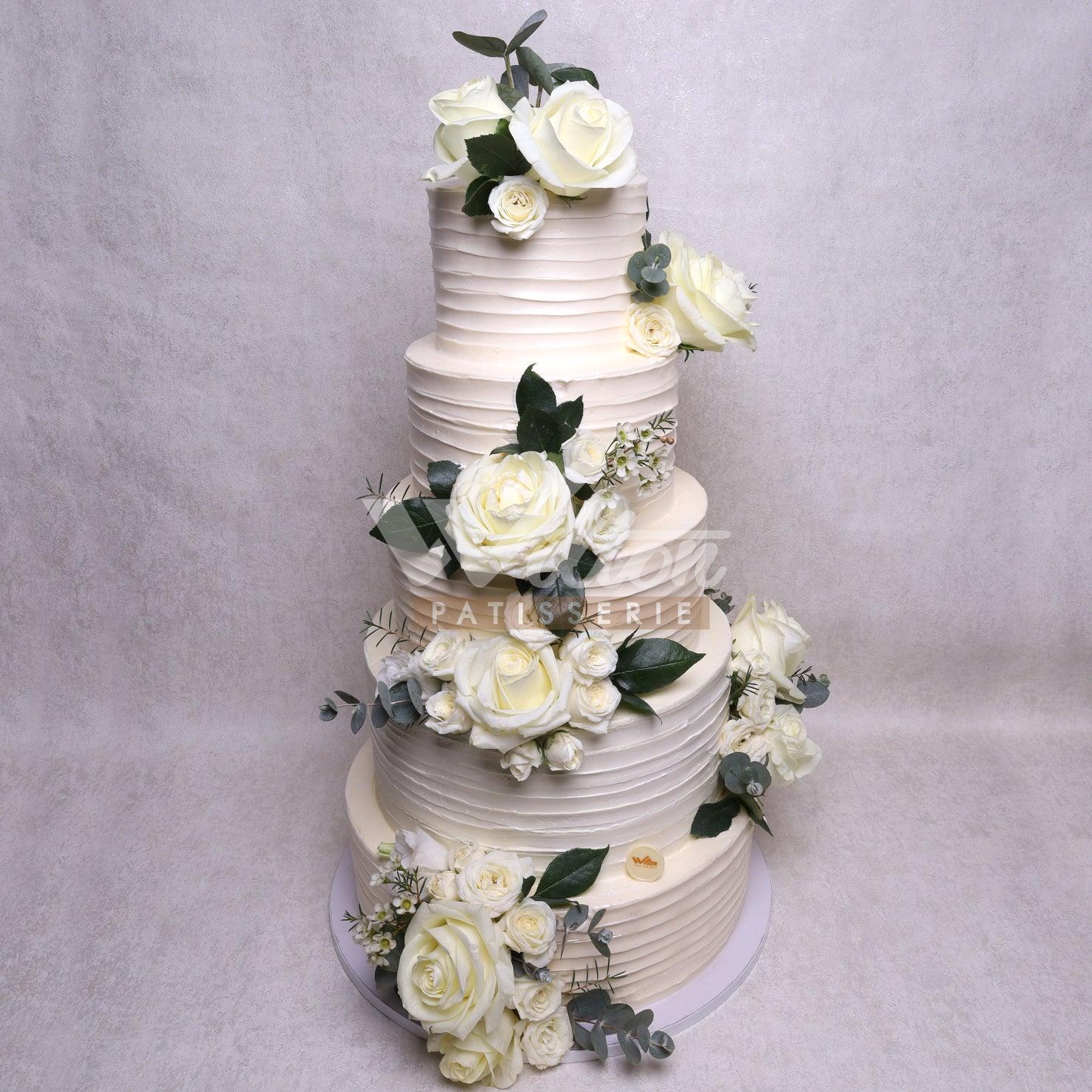 WE4.h FLOWERS - Wedding Cakes - WILTON PATISSERIE