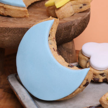 Customised Moon Biscuits - WILTON PATISSERIE