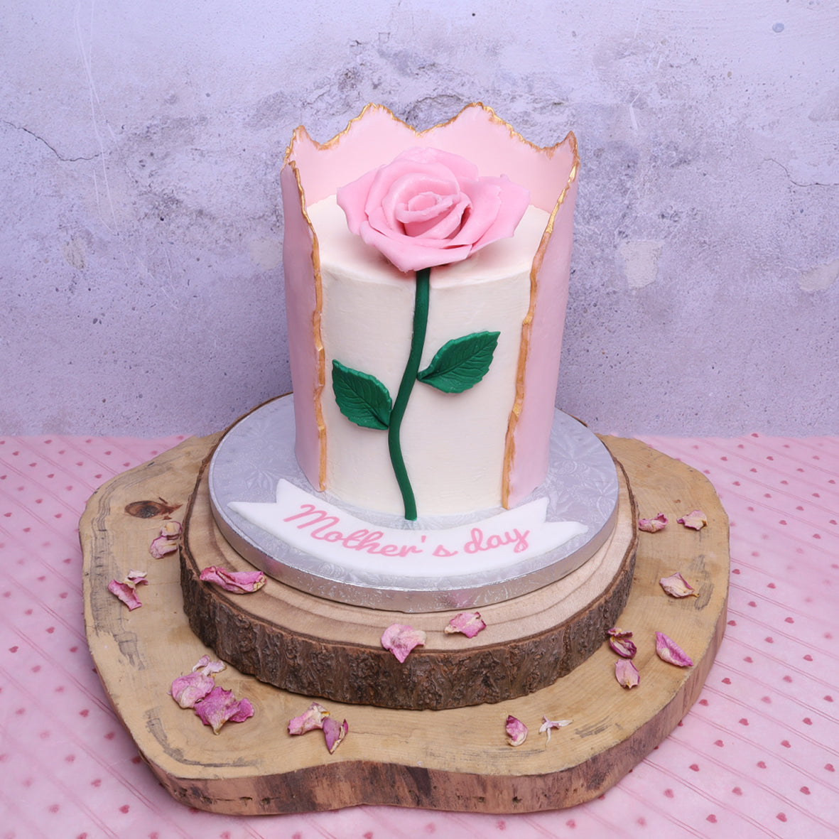 Mother's Day Cake - WILTON PATISSERIE