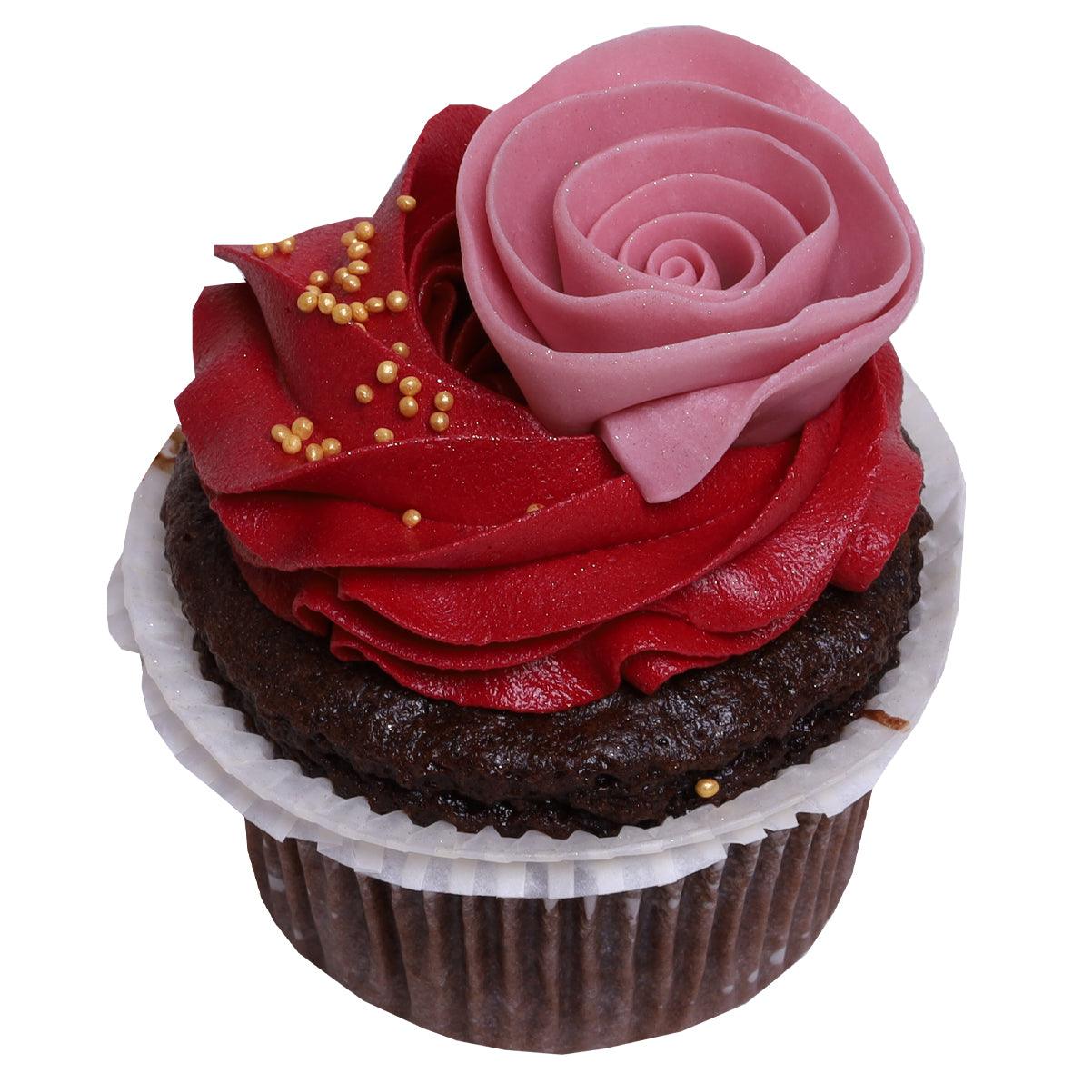 Cup Cake With Buttercream (Valentines) - WILTON PATISSERIE