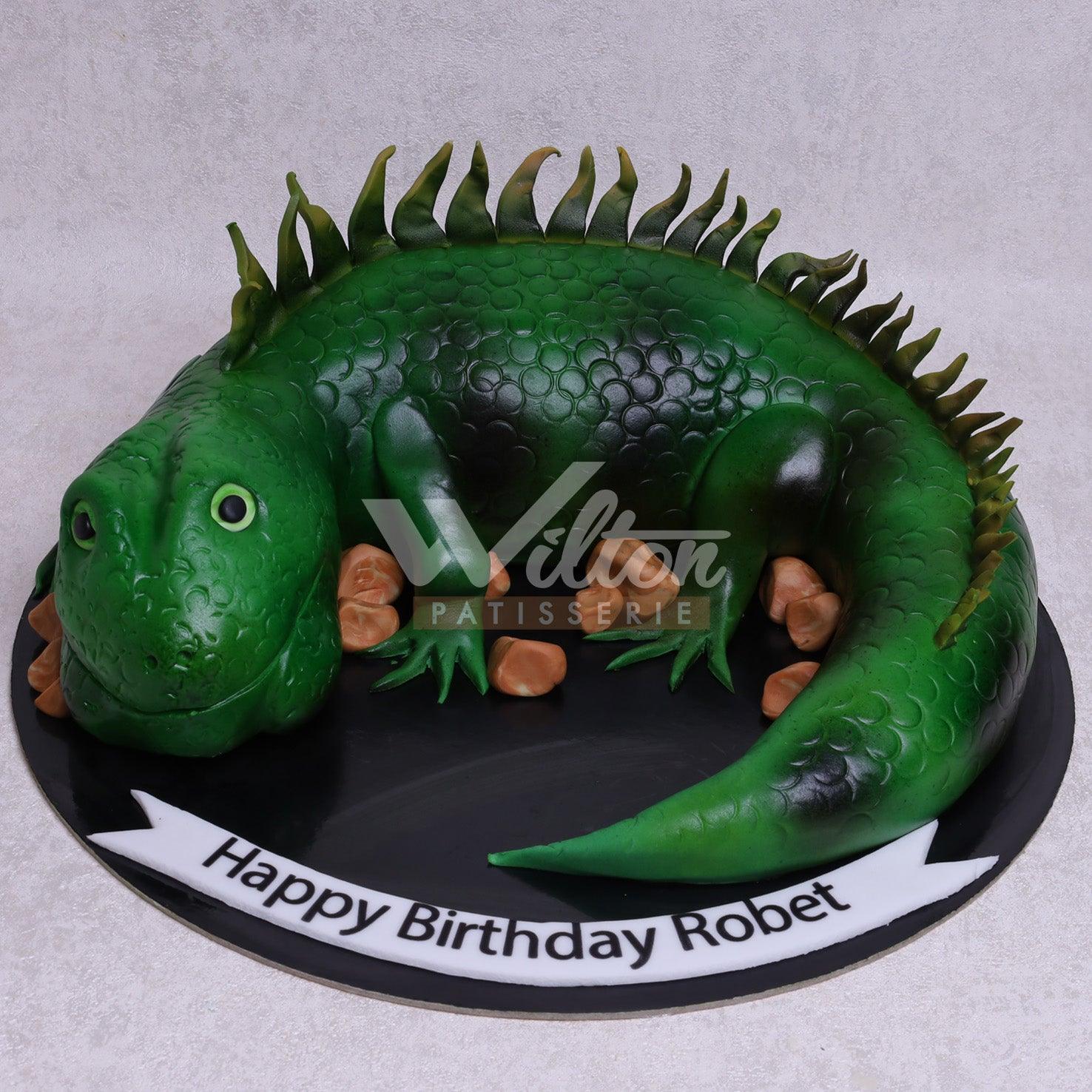 D.17.a IGUANA - Children Birthday Cakes - WILTON PATISSERIE