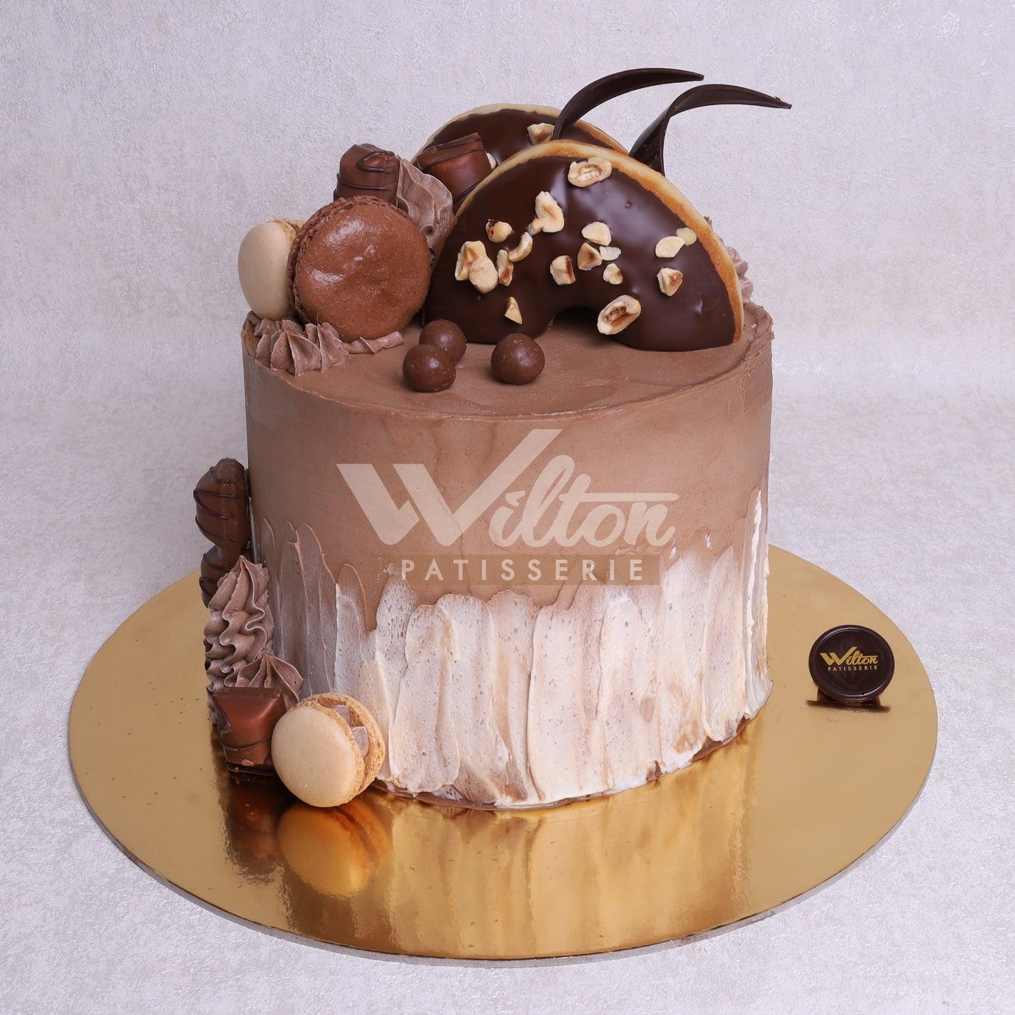 DD.1.a CHOCOLATE - Adult Birthday Cake - WILTON PATISSERIE