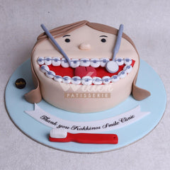 DD.13.b DENTIST - Adult Birthday Cake - WILTON PATISSERIE