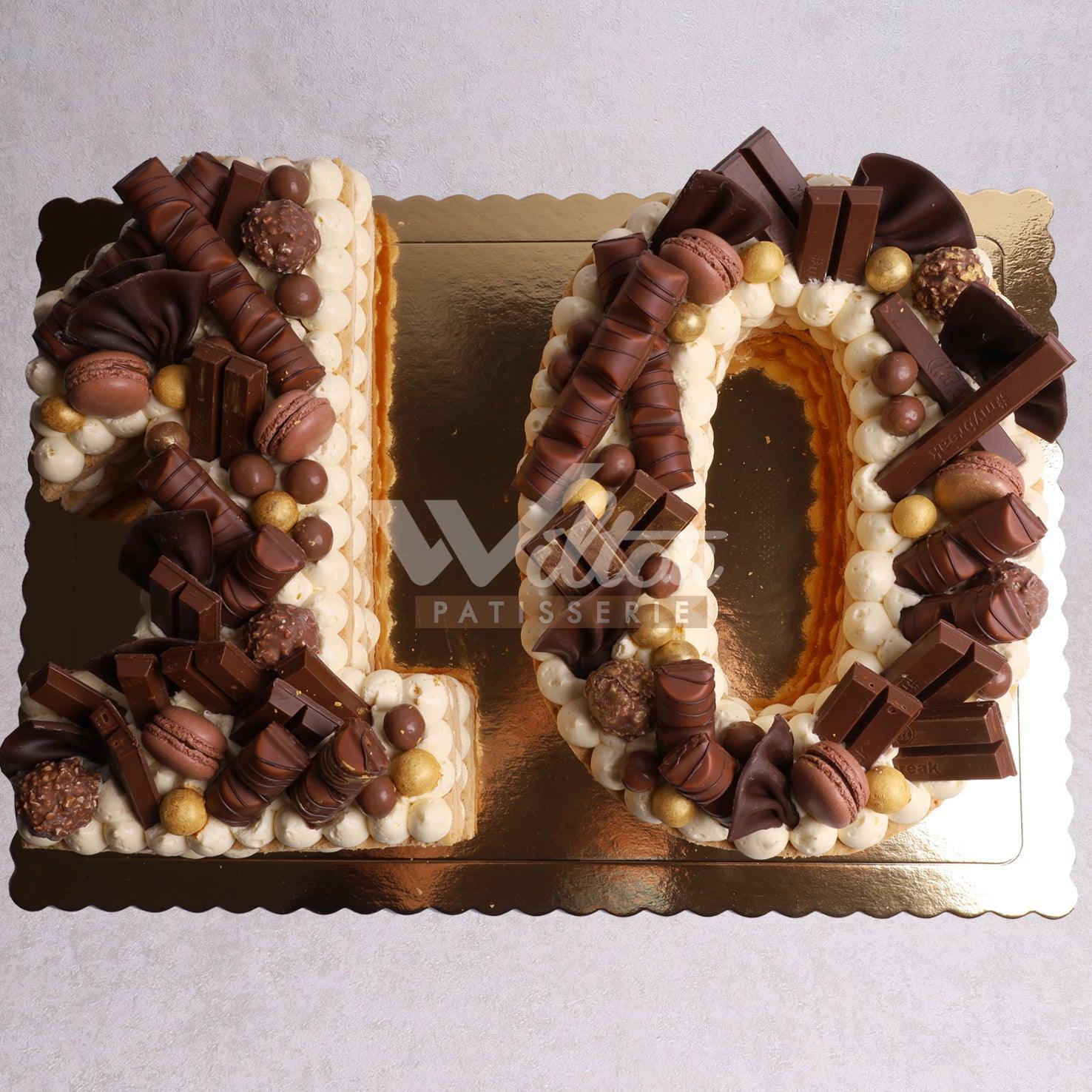 DD.39.a NUMBER 10 - Adult Birthday Cake - WILTON PATISSERIE
