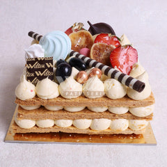 DD.40.a MILLE FEUILLE - Adult Birthday Cake - WILTON PATISSERIE