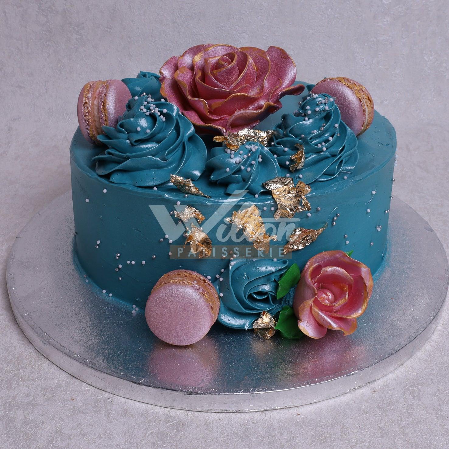 DD.8.i FLOWERS - Adult Birthday Cake - WILTON PATISSERIE