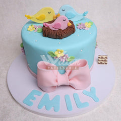 G.19.a BIRDS - Birthday Cakes - WILTON PATISSERIE