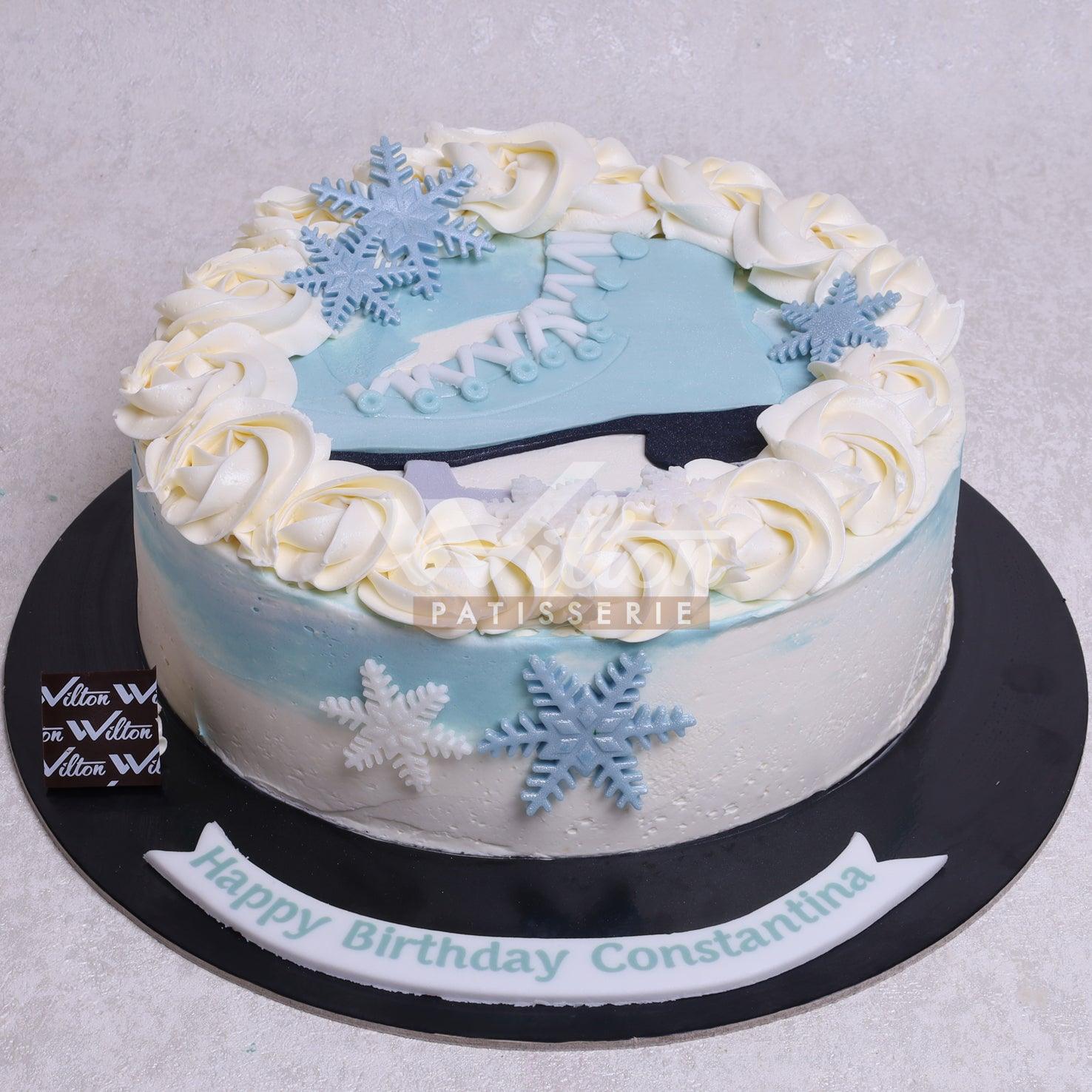 G.26.a ICE SKATING - Birthday Cakes - WILTON PATISSERIE