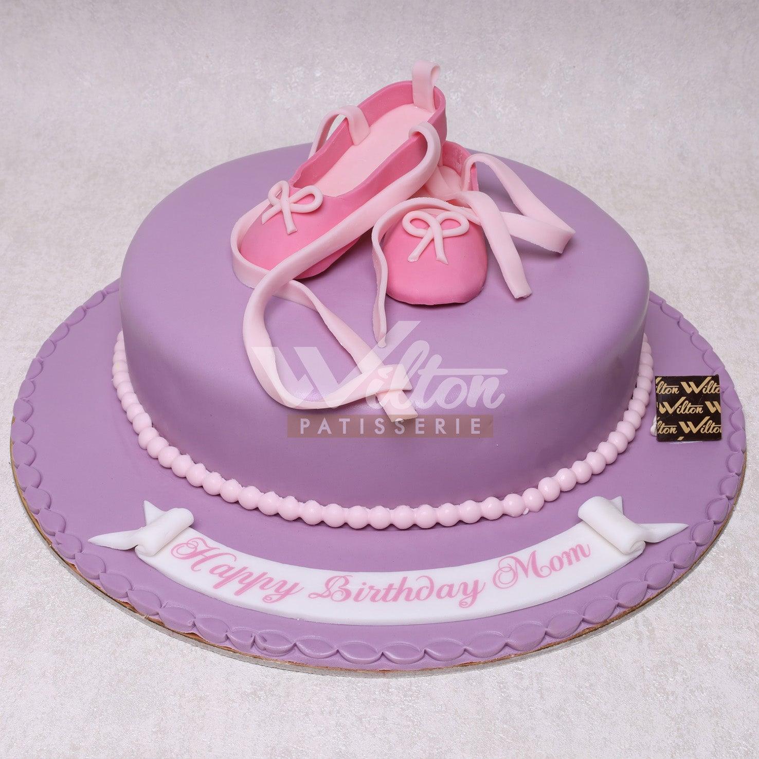 G.27.a BALLET - Birthday Cakes - WILTON PATISSERIE