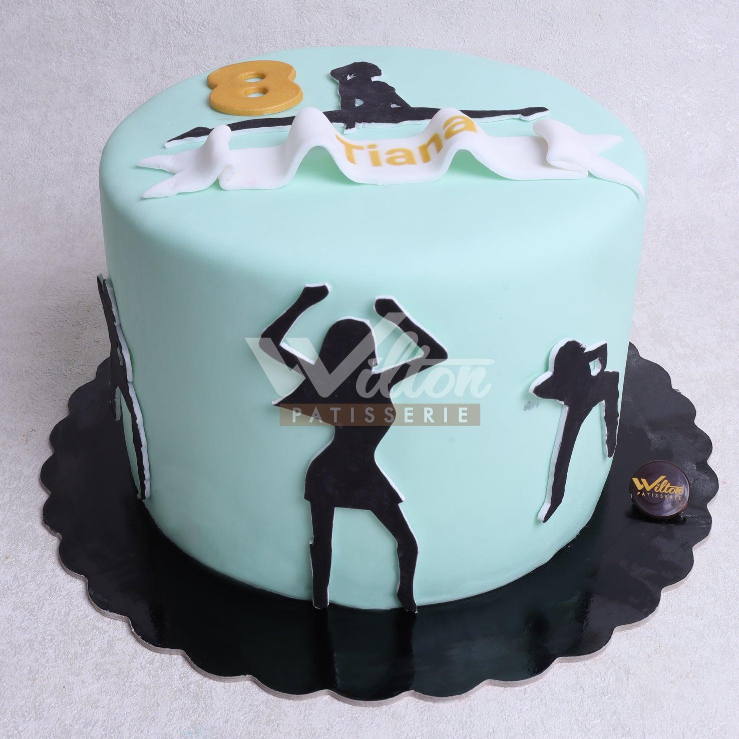 G.27.b DANCE - Birthday Cakes - WILTON PATISSERIE