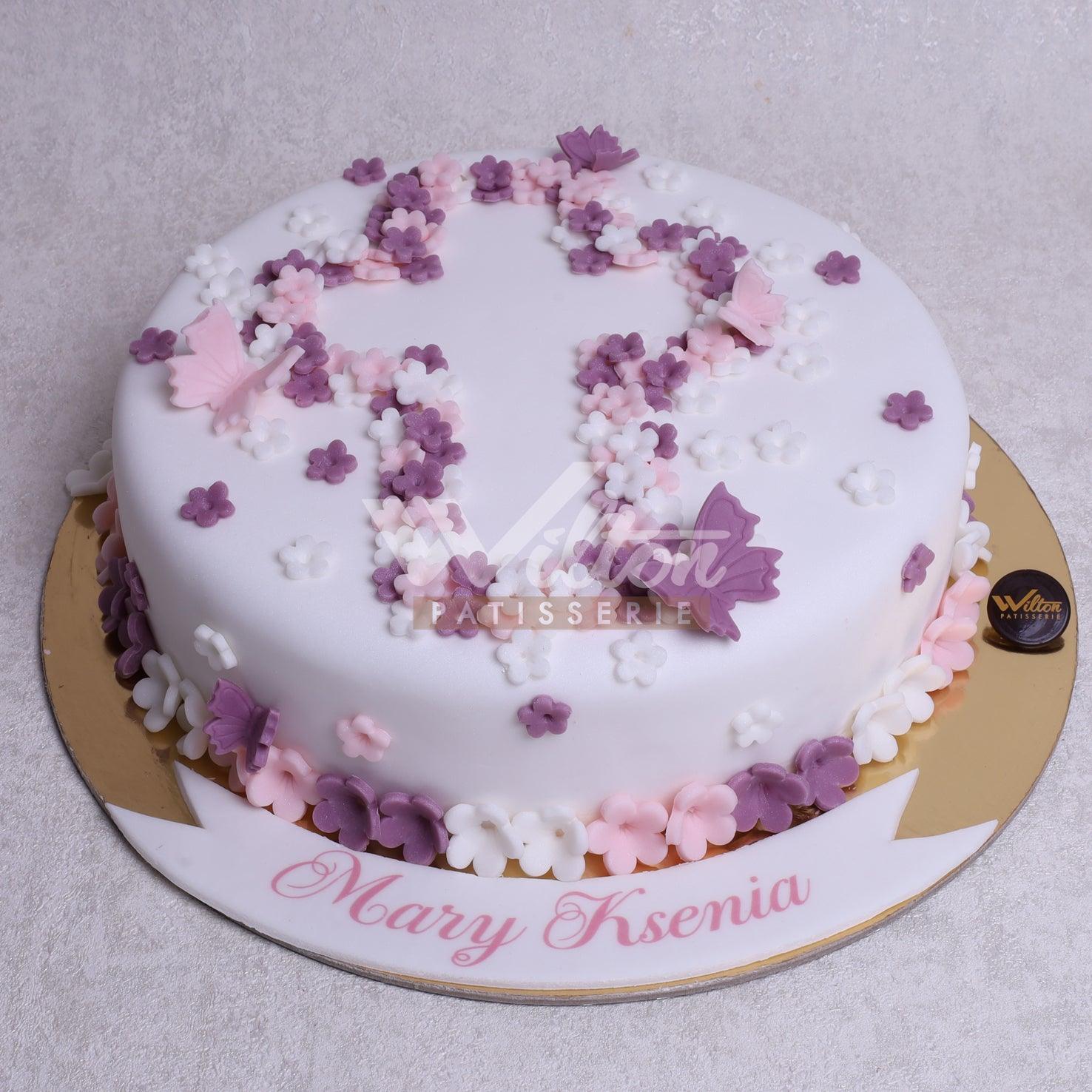 V.4.a CROSS - Christening Cake - WILTON PATISSERIE