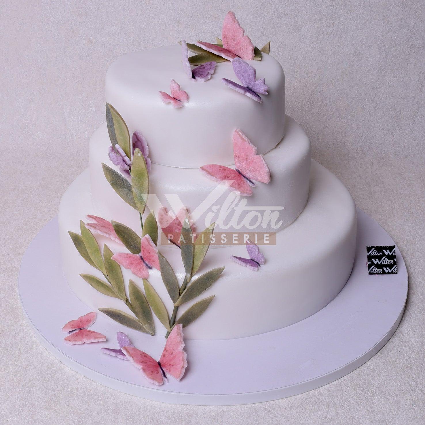 V.5.a BUTTERFLIES - Christening Cake - WILTON PATISSERIE