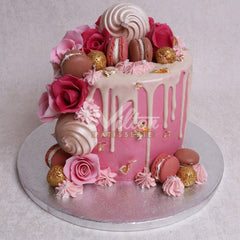 W6.6 FLOWERS - Women Birthday Cakes - WILTON PATISSERIE