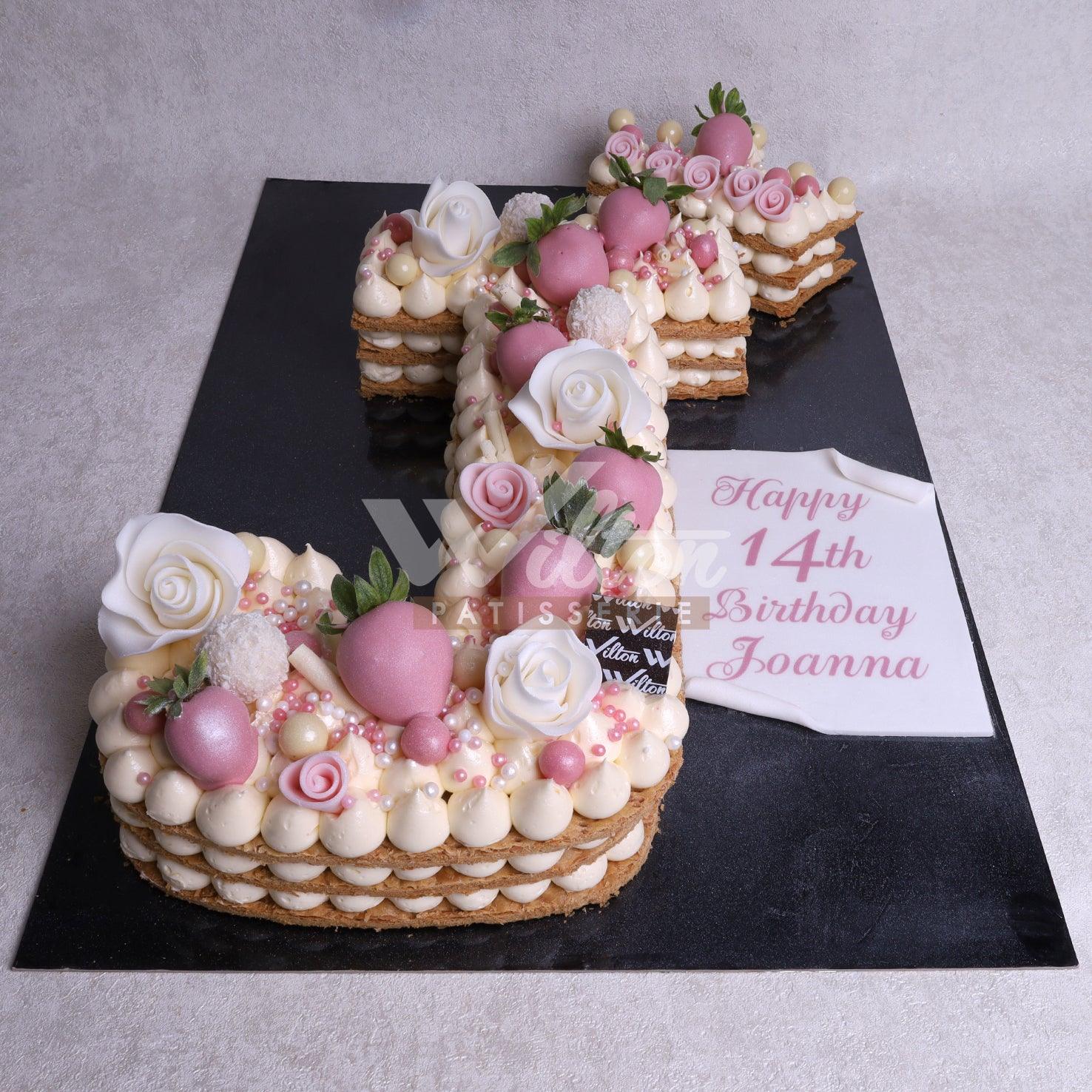 W7.c LETTER - Women Birthday Cakes - WILTON PATISSERIE