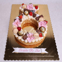 W8.a RING - Women Birthday Cakes - WILTON PATISSERIE