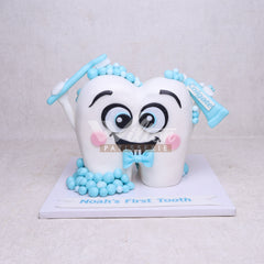 D.45.c TOOTH - Children Birthday Cakes - WILTON PATISSERIE