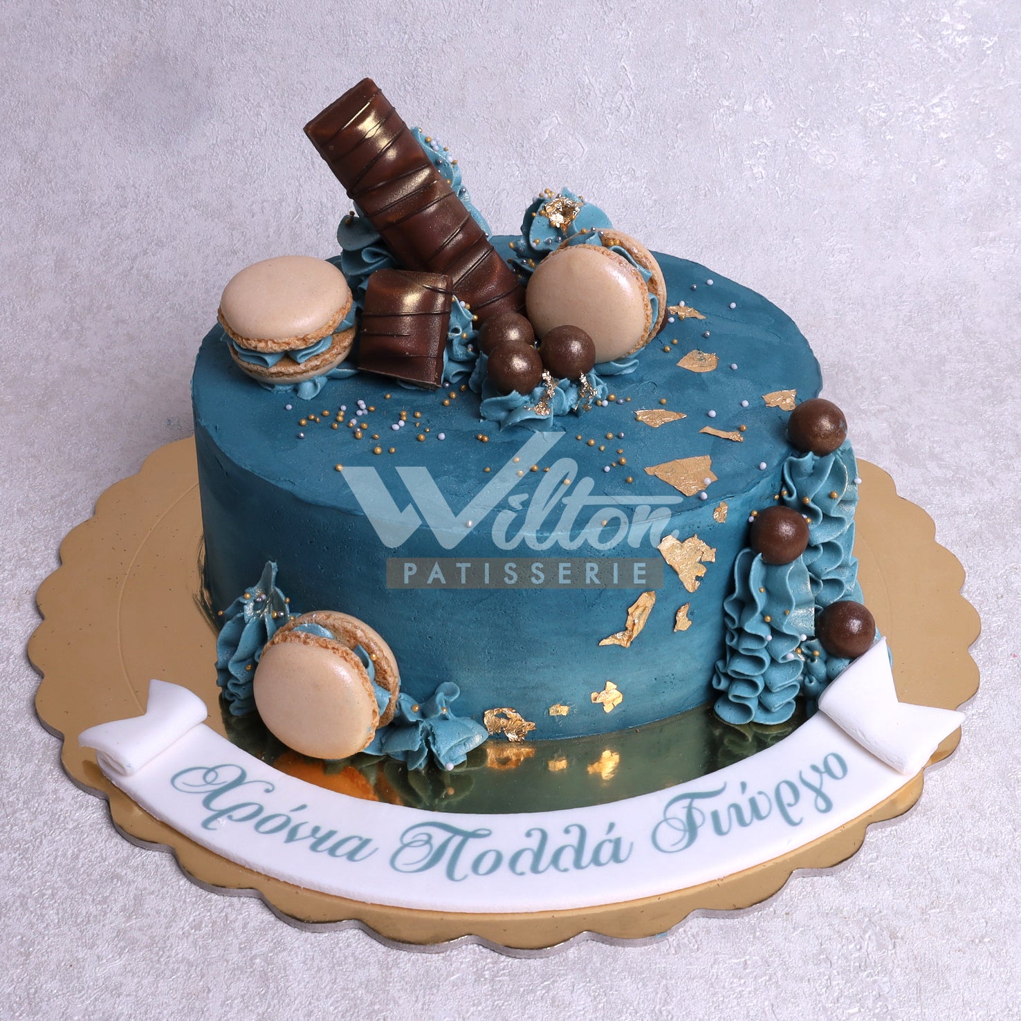 DD.7.k MACARONS - Adult Birthday Cake - WILTON PATISSERIE