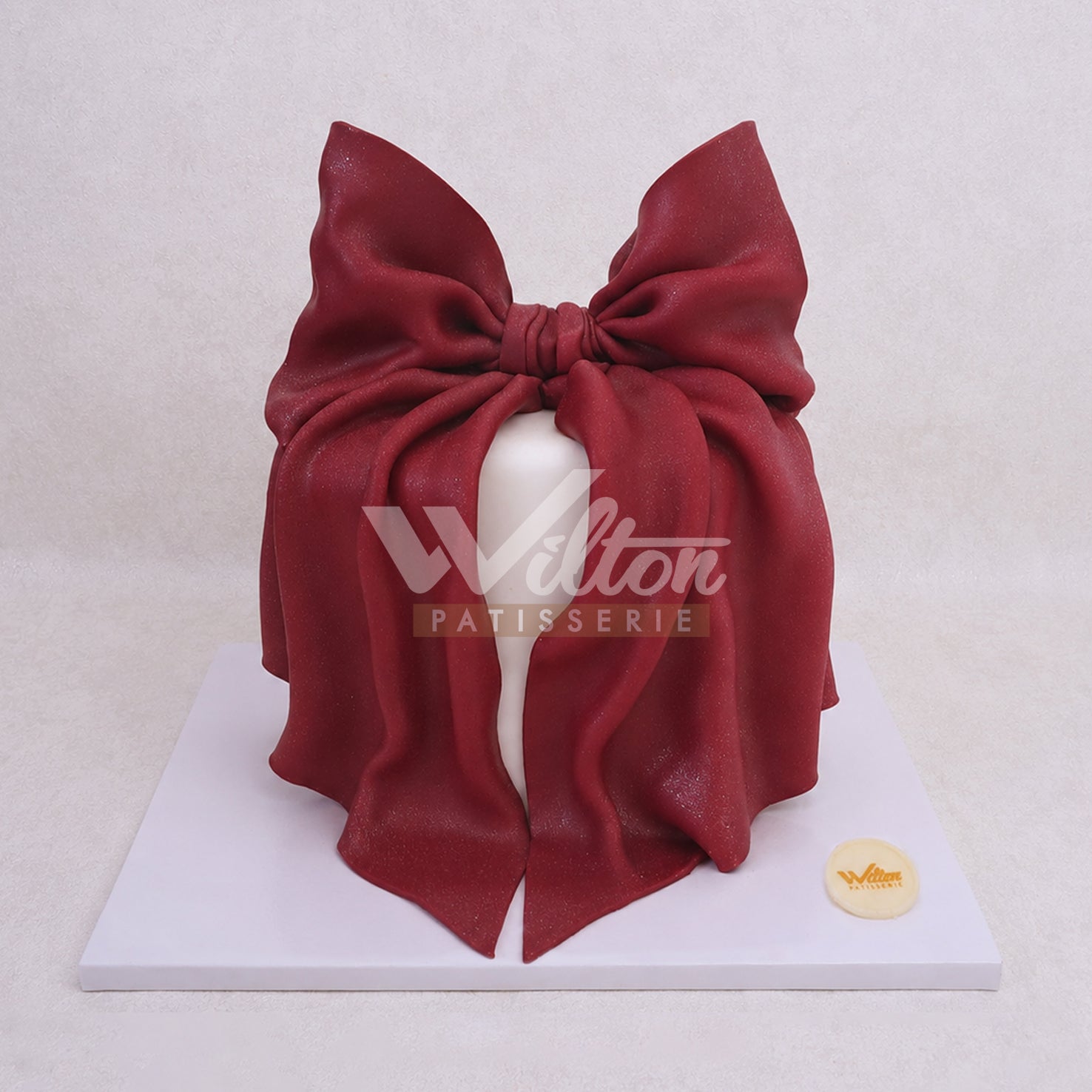 W26.g BRIDE TO BE - Women Birthday Cakes - WILTON PATISSERIE