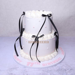 W35.j VINTAGE - Women Birthday Cakes - WILTON PATISSERIE